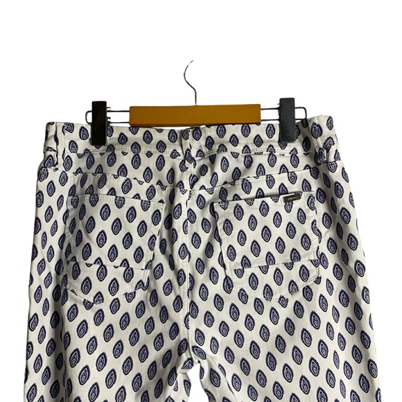 Chico's Women's The So Slimming Girlfriend Crop Patterned Jeans - Picture 8 of 11